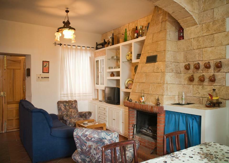Vivienda Rural El Mirador De Enix Villa Buitenkant foto
